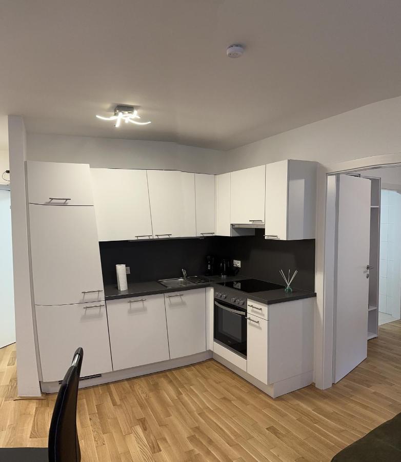 Amazing City Center Apartment Вена Экстерьер фото